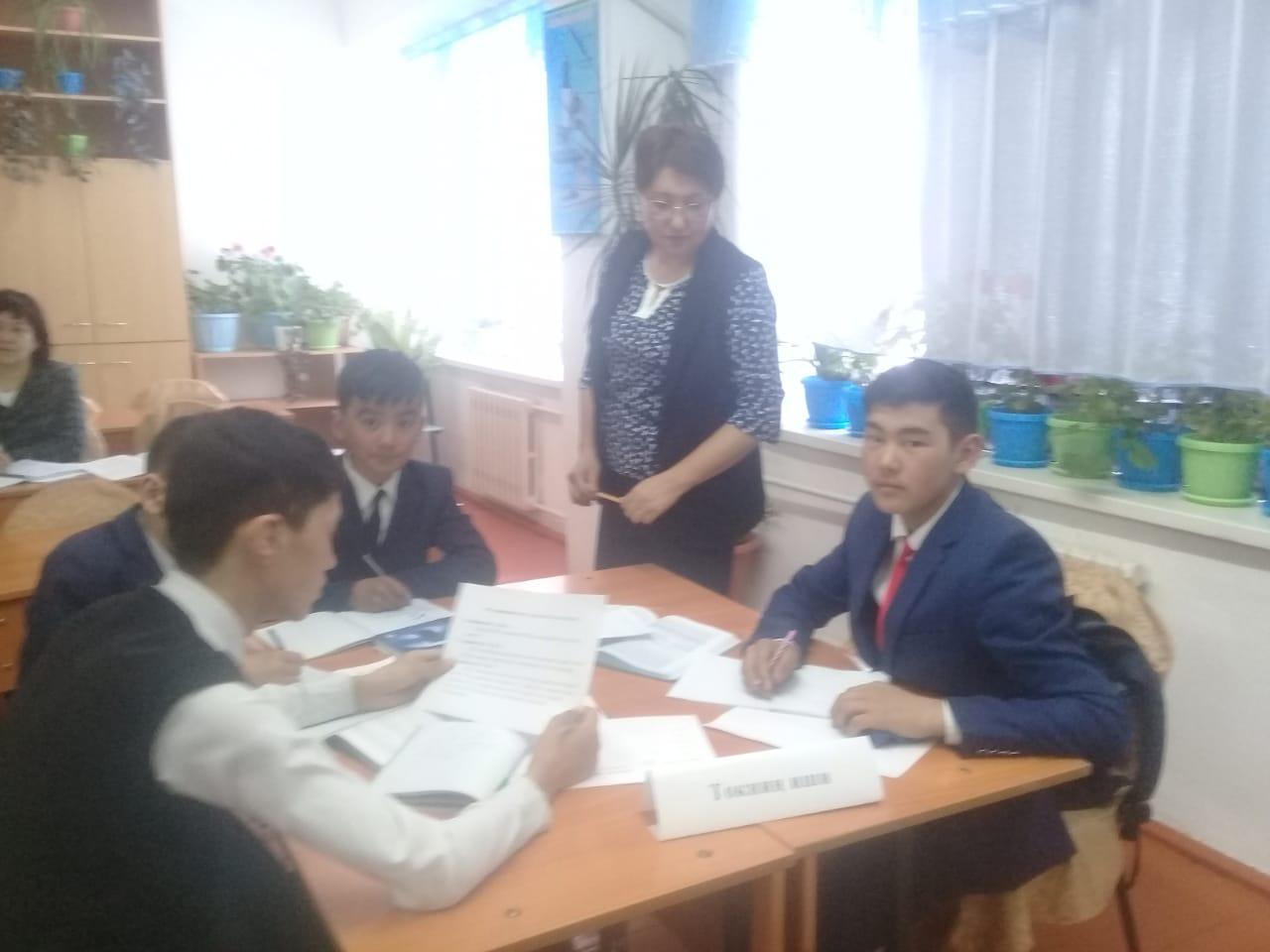 Аудандық Әдістемелік кеңестен көріністер