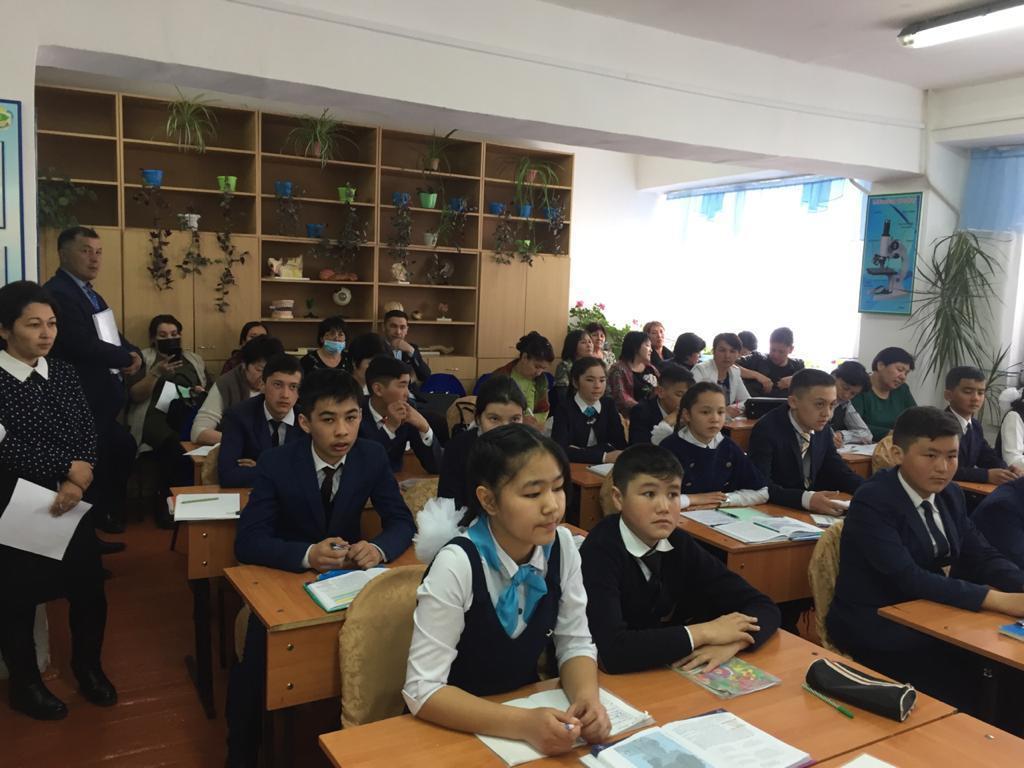 Аудандық Әдістемелік кеңестен көріністер